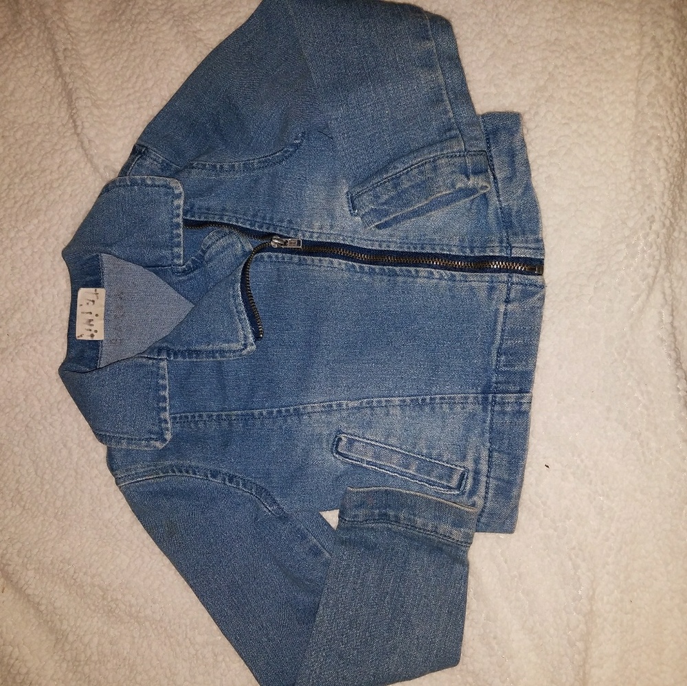Jean jacket size 4T